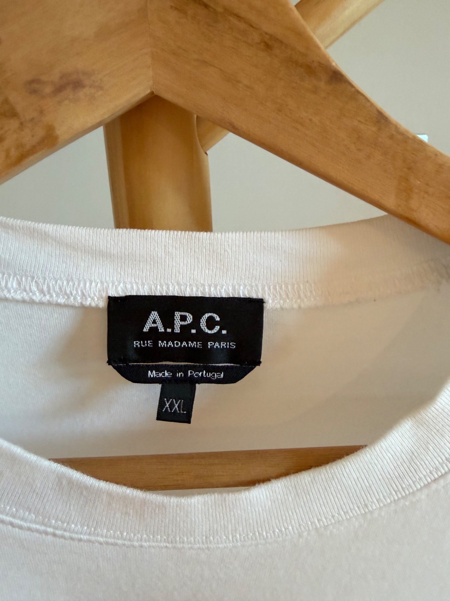 A.P.C. Essential T-Shirt - detail 2