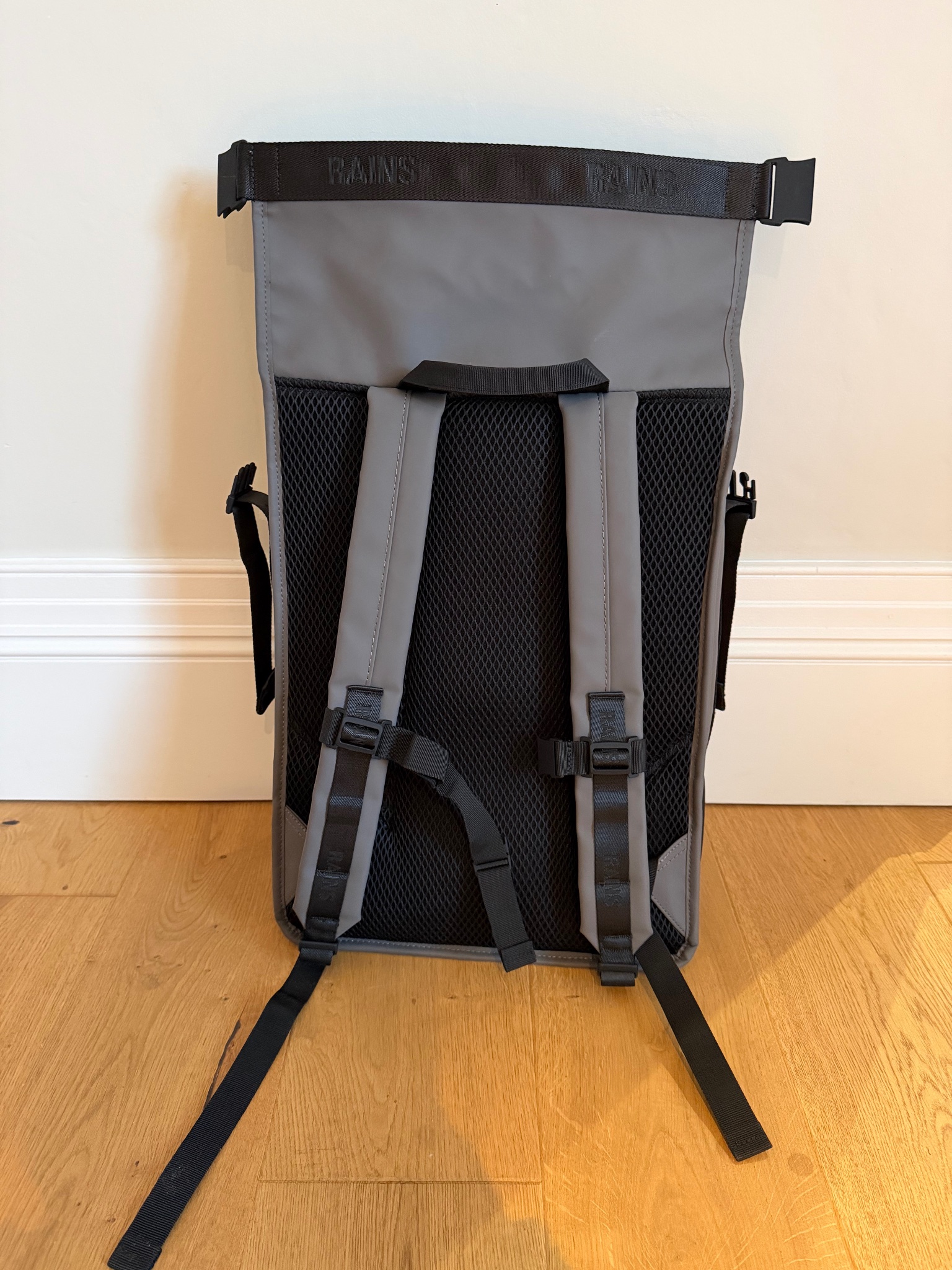 Rains Roll Top Backpack - detail 3