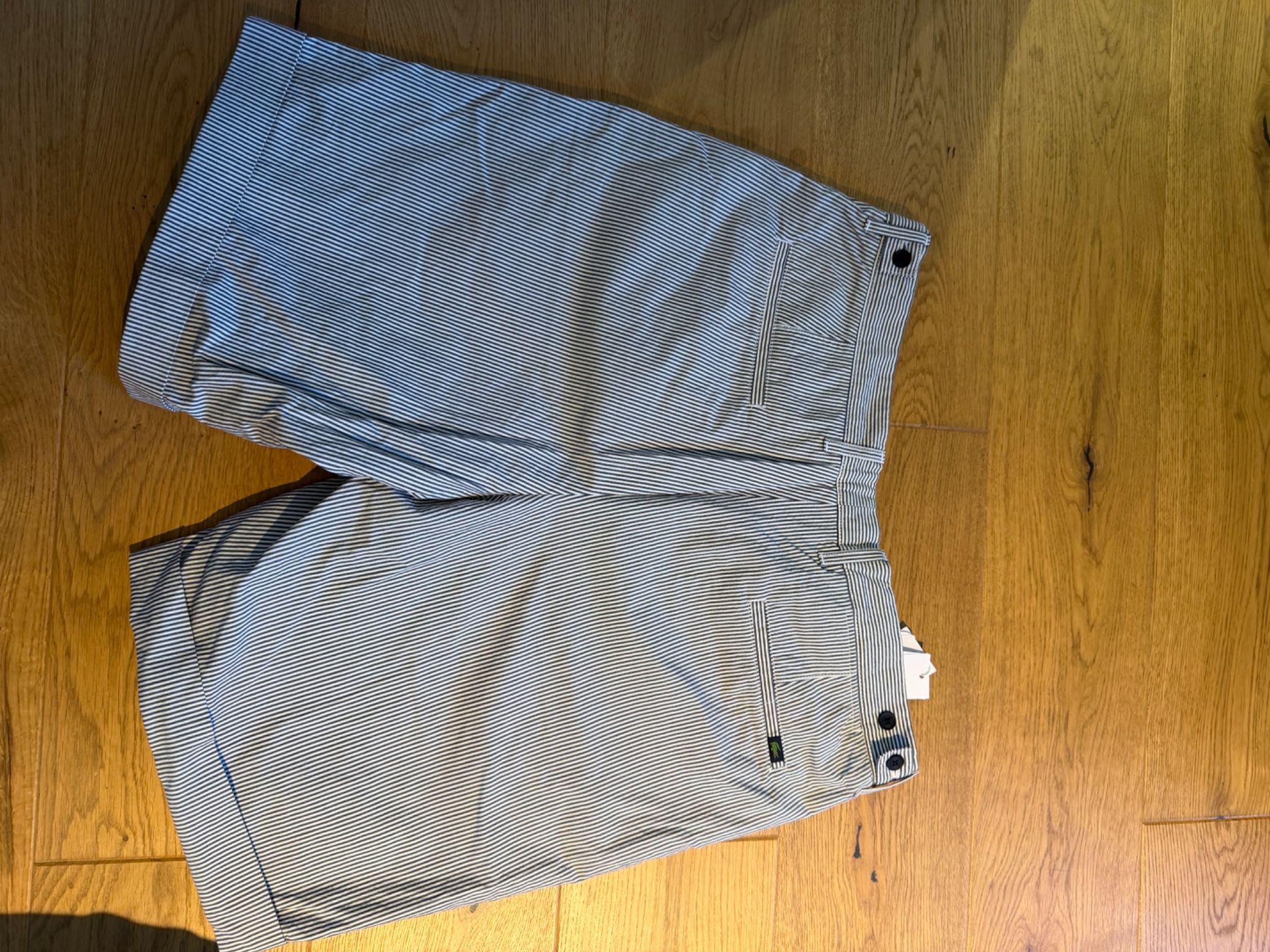 Lacoste Regular Fit Pinstripe Shorts - detail 4