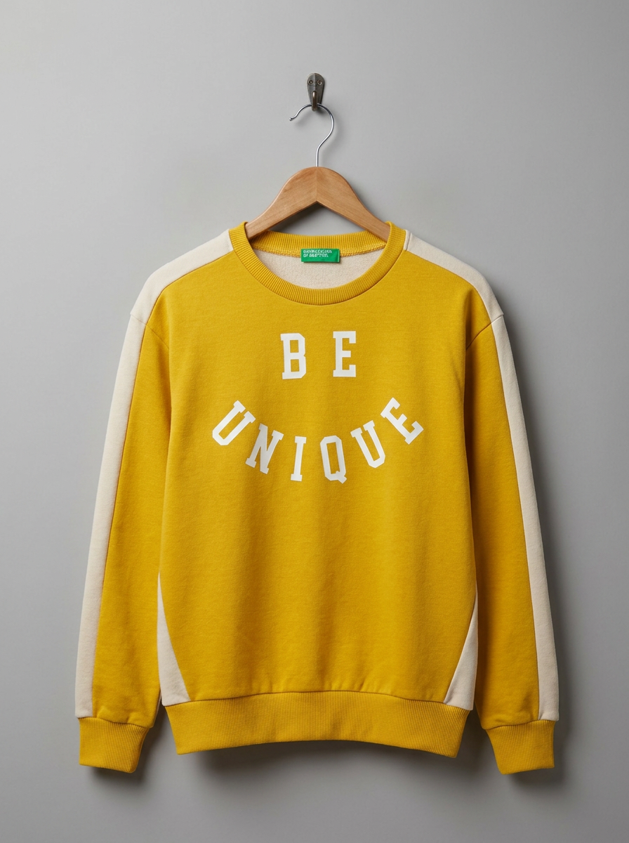 United Colors of Benetton Graphic Sweatshirt - hanger