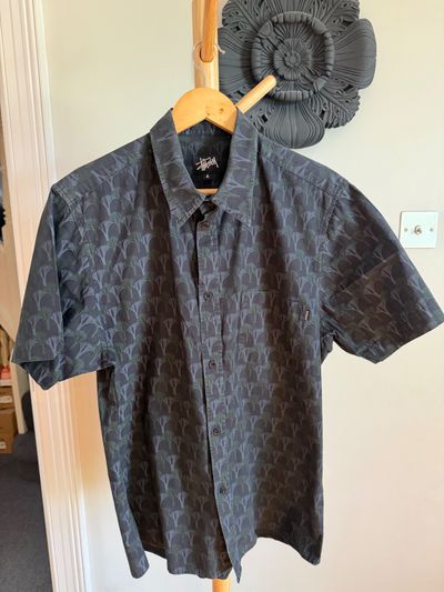Stüssy Graphic Print Short Sleeve Shirt 2