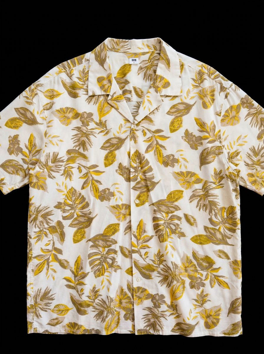 Uniqlo Tropical Leaf Shirt Button Up