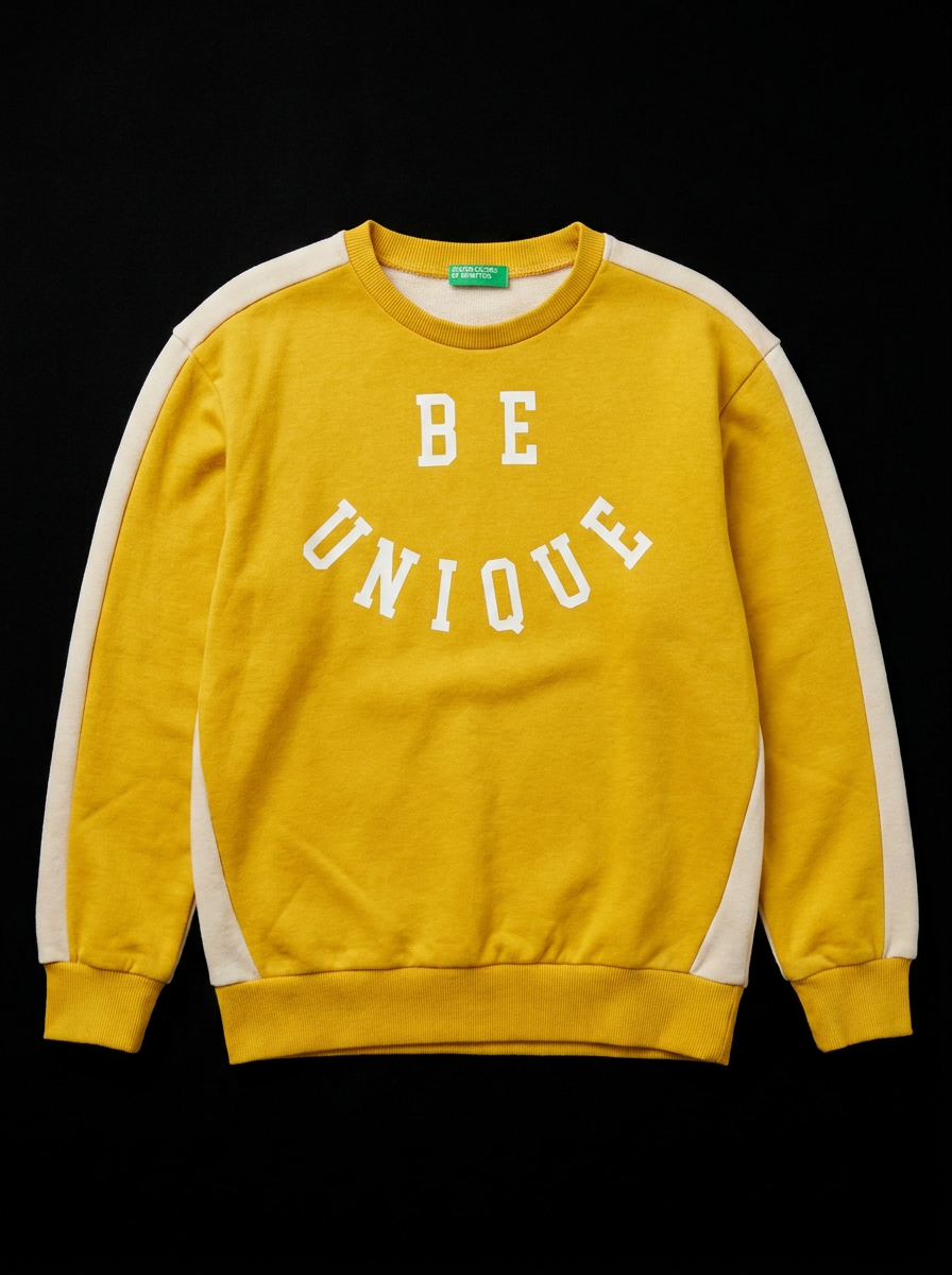 United Colors of Benetton Graphic Sweatshirt